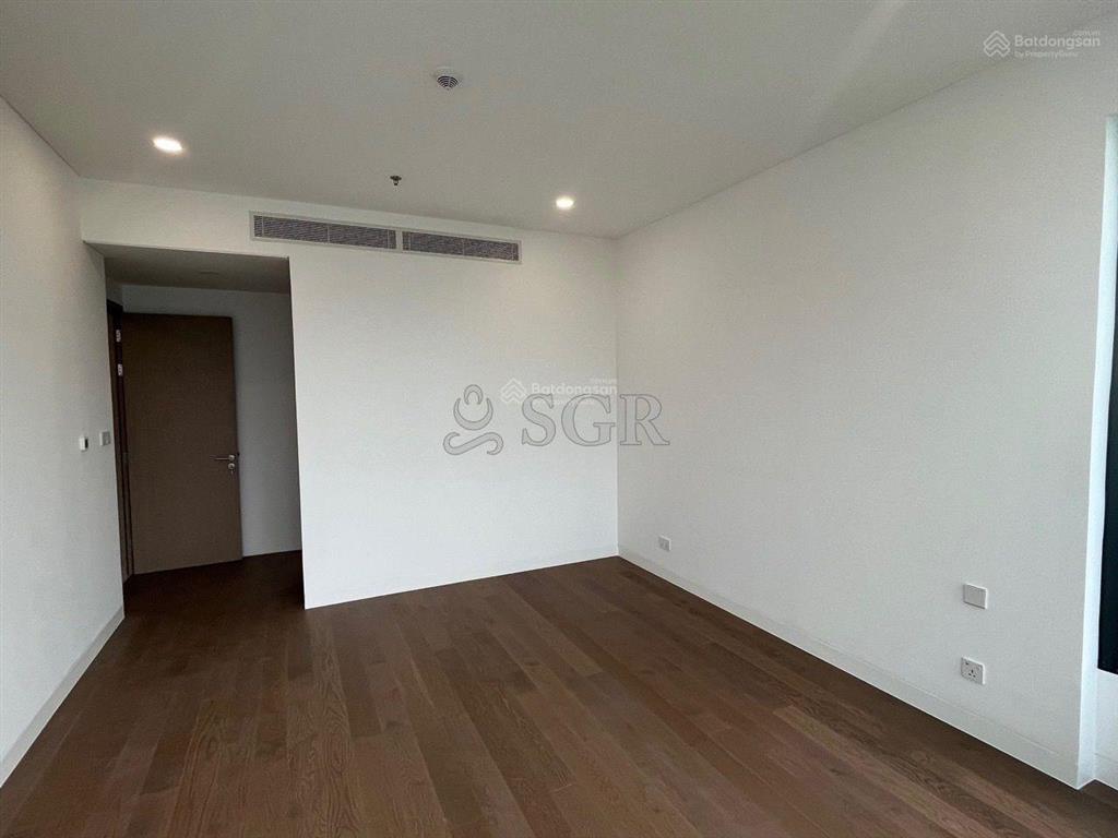 Tấn trường bán nhanh 4pn  the river  tầng cao  60 tỷ