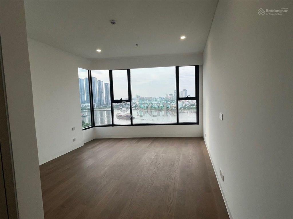 Tấn trường bán nhanh 4pn  the river  tầng cao  60 tỷ