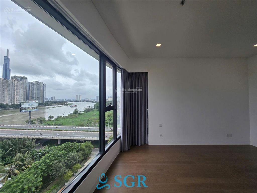 Tấn trường bán nhanh 4pn  the river  tầng thấp thấp  50 tỷ
