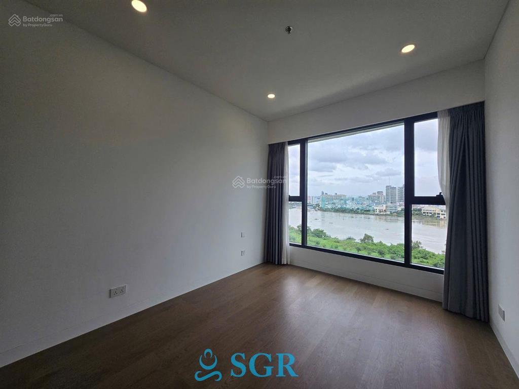 Tấn trường bán nhanh 4pn  the river  tầng thấp thấp  50 tỷ