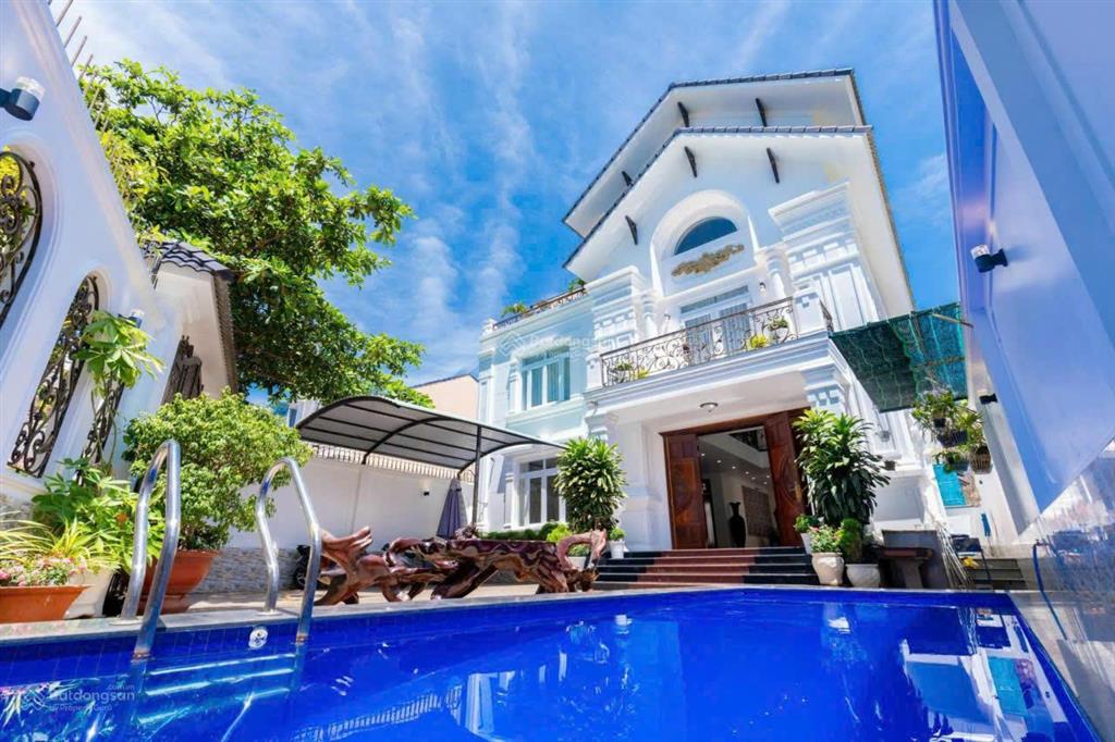 Bán biệt thự gần biển khu á châu s=300m2=10x30m 3 tầng phường 2 ngay bãi sau vũng tàu giá 26 tỷ