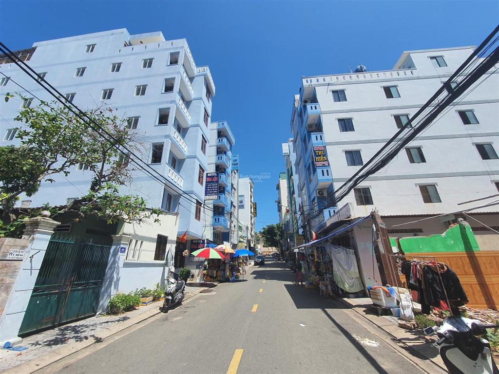 Bán nhà mặt tiền phó đức chính  khu khách sạn bãi sau vũng tàu  s=210m2=9x23m bhr 3 tầng  45 tỷ