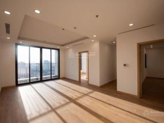 Chính chủ cần bán căn hộ cao cấp hinode city 201 minh khai.  0975 535 *** (call, zalo, sms)