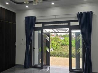 Bán nhà hẻm lê phụng hiểu xã lộc châu bảo lộc 200m2 full nội thất 2pn,2wc, dân cư đông, nhà mới