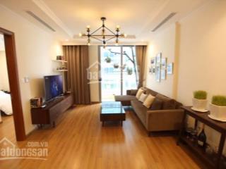 Cho thuê căn hộ 2pn, 2wc, tầng 20 + tòa vinhomes nguyễn chí thanh, đủ đồ   0914 167 ***