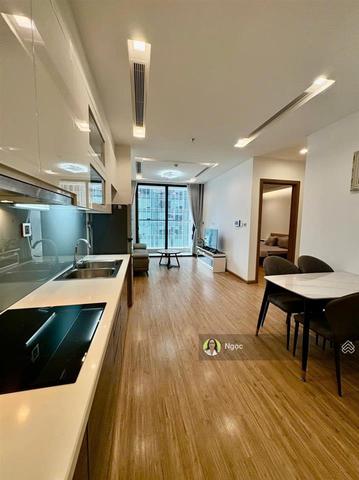 Đang trống  cho thuê căn hộ vinhomes metropolis 1 ngủ tòa m2, nhà đẹp