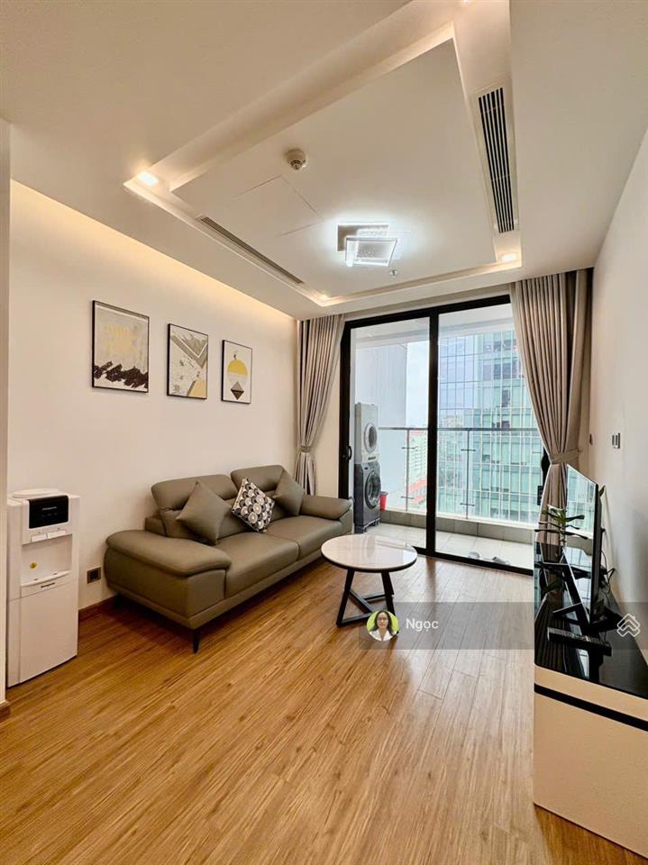 Đang trống  cho thuê căn hộ vinhomes metropolis 1 ngủ tòa m2, nhà đẹp