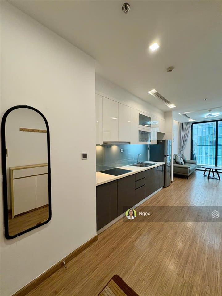 Đang trống  cho thuê căn hộ vinhomes metropolis 1 ngủ tòa m2, nhà đẹp