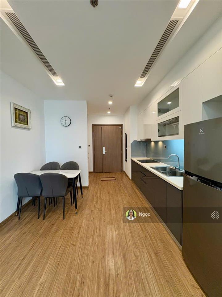 Đang trống  cho thuê căn hộ vinhomes metropolis 1 ngủ tòa m2, nhà đẹp
