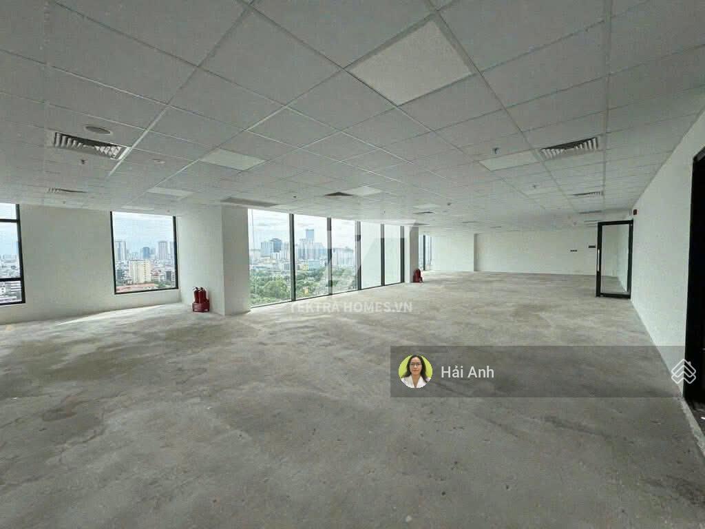 Chính chủ cho thuê sàn văn phòng tòa rox tower, 136 hồ tùng mậu (goldmark city), ô góc view nội khu