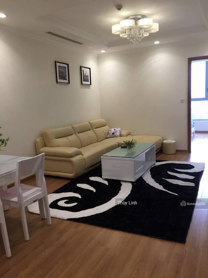 Căn hộ 1 phòng ngủ cho thuê tại vinhomes nguyễn chí thanh, đã có sẵn nội thất, vào ở luôn