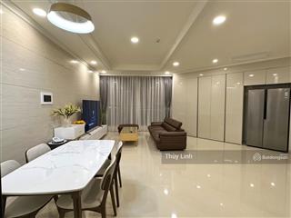 Cho thuê căn hộ 125m2, 3 ngủ, full đồ tầng 21 tại starlake tây hồ tây   0919 631 ***