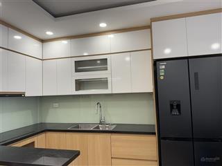 Chính chủ cho thuê căn hộ i4.17.06 vinhomes smart city  căn góc 3pn, nội thất mới