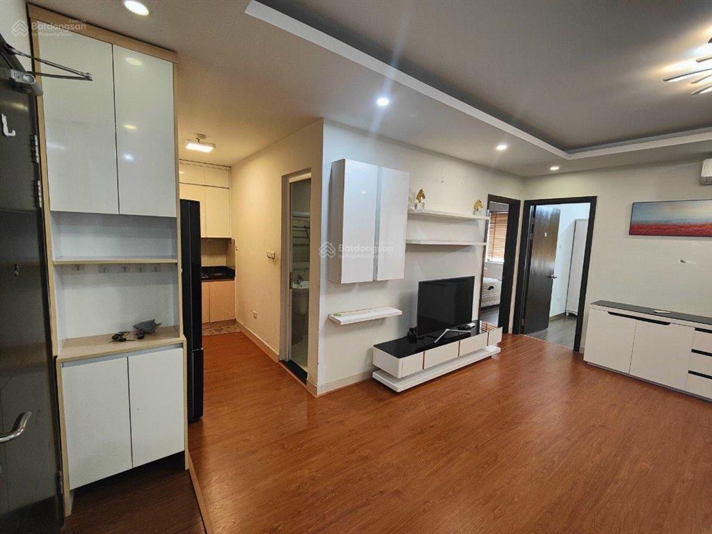 Bán căn hộ dương đình nghệ 120m2 có 3pn  2wc căn góc thoáng. giá 7.4 tỷ