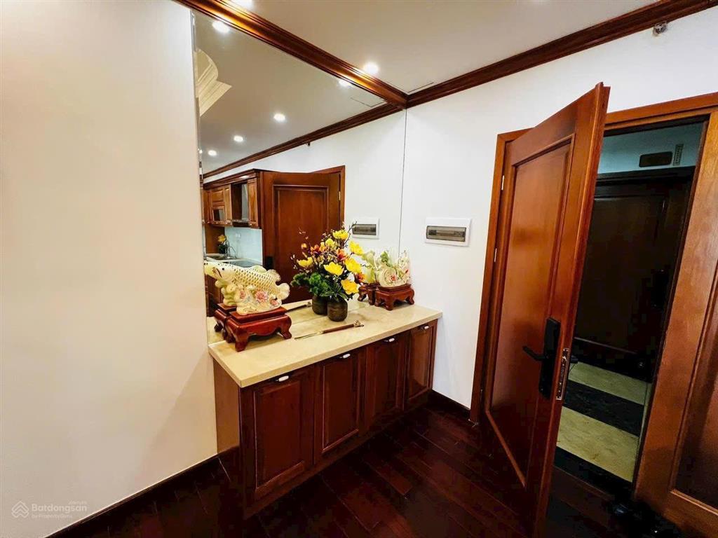 Căn hộ m3  m4 nguyễn chí thanh dt 120m2 thiết kế 3pn 2wc giá 9 tỷ tl