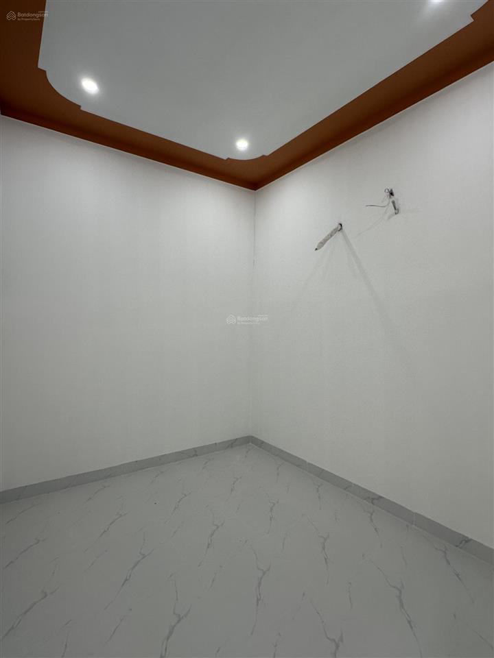 400tr có nhà mới đẹp 2pn 5x20 dân cư đông sát ql13