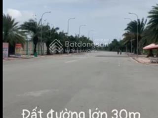Bán nhanh lô đất trục chính đường 30m, diện tích 81,4m2. giá đầu tư