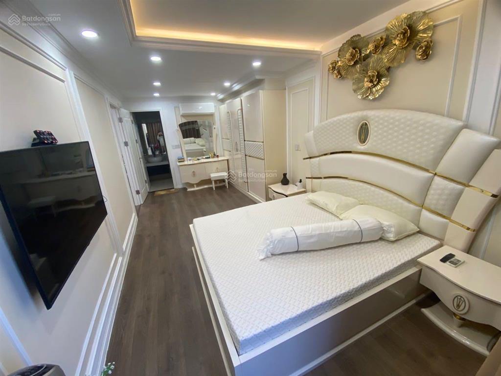 Tôi cần bán nhà 3pn sổ đỏ 92.4m2, chính chủ đủ nội thất