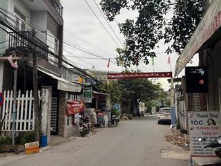 Chính chủ bán đất tặng nhà đường nhựa 6m vừa ỏ vừa kinh doanh thông ra phạm như xương  0976 797 ***