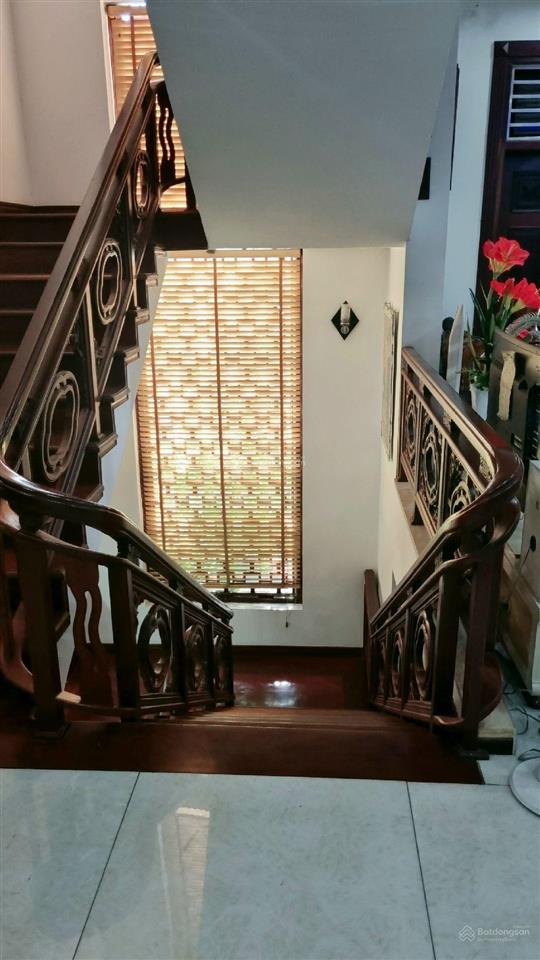 Bán nhà 3 tầng lô góc 2 mặt tiền 220m2 nội thất gỗ tự nhiên ngay xô viết nghệ tĩnh , hải châu