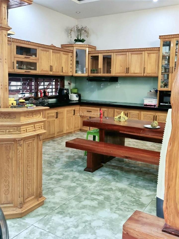 Bán nhà 3 tầng lô góc 2 mặt tiền 220m2 nội thất gỗ tự nhiên ngay xô viết nghệ tĩnh , hải châu