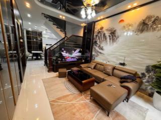 Nhà riêng phố vũ tông phan, ô tô đỗ cửa, 10m ra phố, ngõ thông, sân xe riêng, full nội thất 51m2