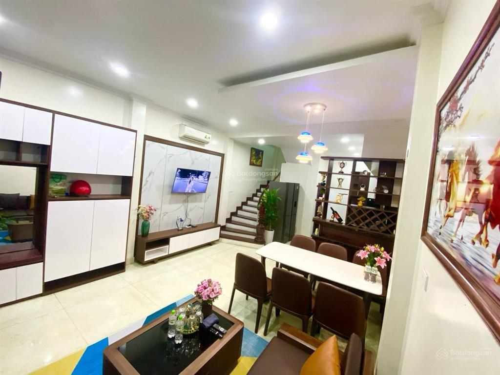 Nhà phố hoàng văn thái phân lô ô tô đỗ cửa tránh đỗ ngày đêm, nhà đẹp ở ngay full nội thất 43m2*5t