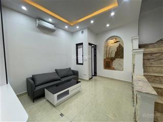 Nhà riêng phố khương trung, 10m ra ô tô, 1 phút ra phố, có sân riêng, thoáng sáng, full đồ, 50m2*4t