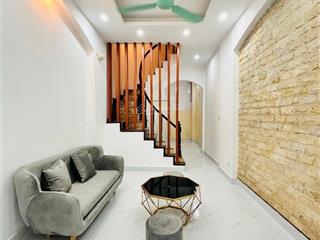 Nhà riêng bùi xương trạch gần ô to, ngõ rộng ba gác tránh, lô góc 2 thoáng vĩnh viễn 38m2*5t