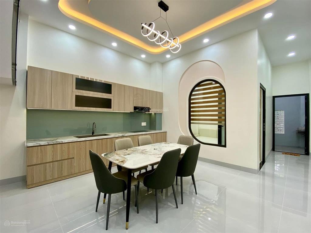 Bán nhà riêng kdc phong phú 5 bình chánh, cách bx q8 600m
