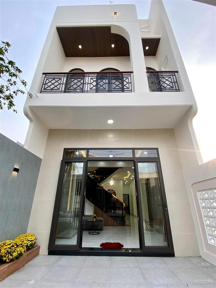 Bán nhà riêng kdc phong phú 5 bình chánh, cách bx q8 600m