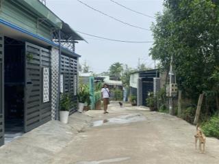 Cần bán đất dt 276m2 ngang 10x26m giá 350tr đường xe hơi xã tân bình huyện vĩnh cửu.  0888 390 ***