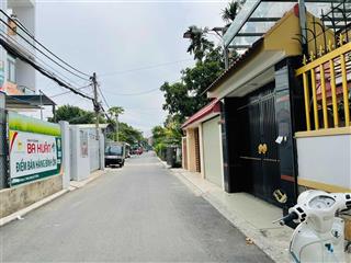 Kẹt tiền bán lỗ lô đất 215m2 đường số 2 trường thọ, full thổ cư, đường 6m xe hơi thông chỉ 44 tr/m2