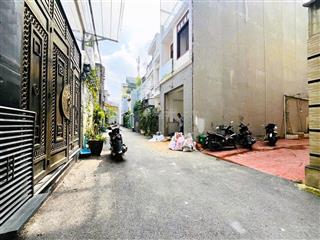 Đất đẹp xây nhà 54m2 vuông vức đường oto sát phạm văn đồng 4 tỷ 6