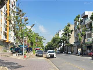 Gia đình cần bán nhà 3 tầng 110m2 (5 x 22m) d2 man thiện đối diện chung cư c6 giá 12 tỷ 5