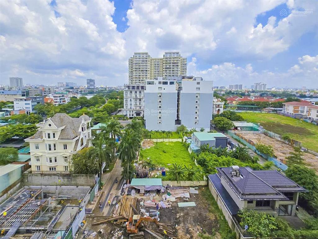 Căn hộ bán tại tropic garden thảo điền tầng trung view sông gồm 2 phòng ngủ với diện tích 88m2