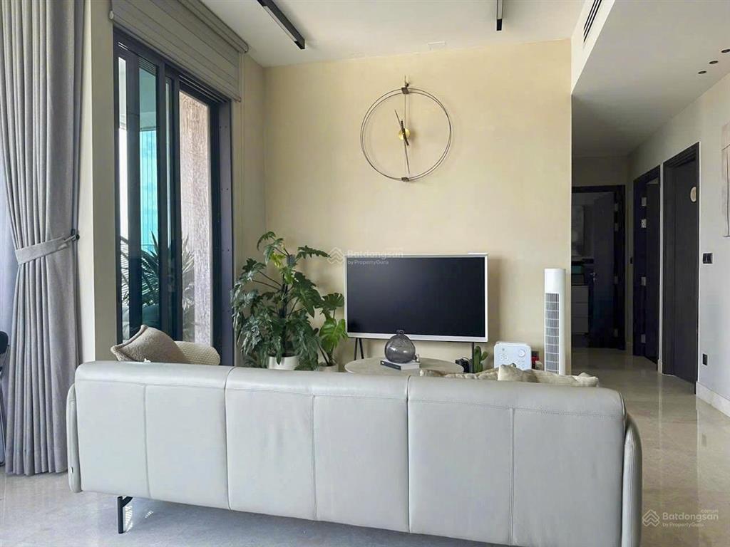 Bán căn hộ q2 thảo điền tháp t3 với 3 phòng ngủ view sông & thành phố có sổ hồng