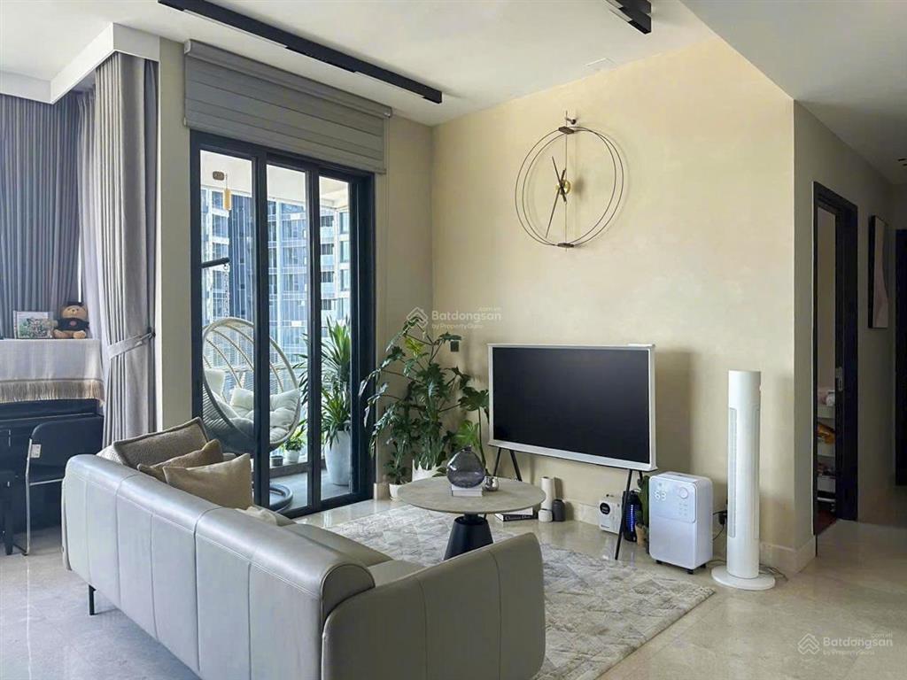 Bán căn hộ q2 thảo điền tháp t3 với 3 phòng ngủ view sông & thành phố có sổ hồng
