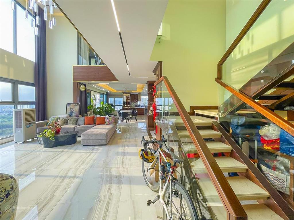 Bán căn hộ duplex tại diamond island dkc gồm 4 phòng ngủ view sông với diện tích 310m2