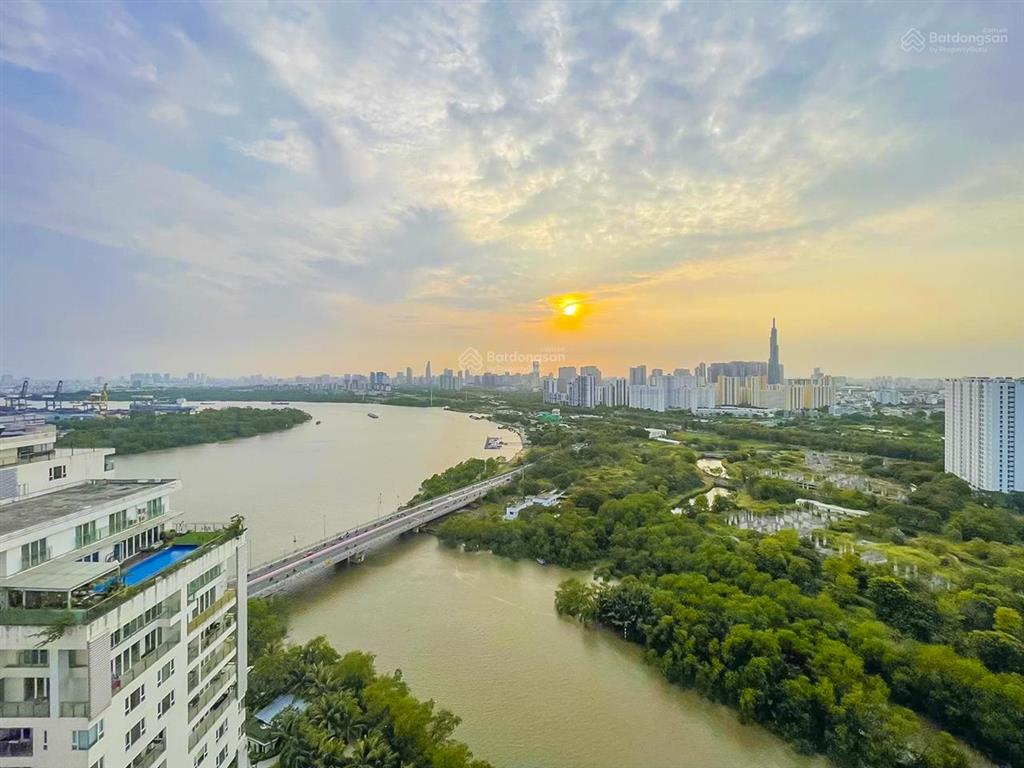 Bán căn hộ duplex tại diamond island dkc gồm 4 phòng ngủ view sông với diện tích 310m2