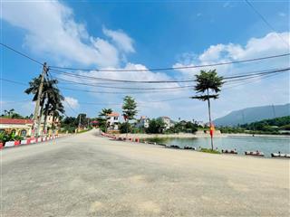 Bán lô góc 113m² phú mãn  quốc oai, giá chỉ 1.x tỷ, cách hồ 50m, vị trí cực đẹp