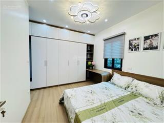Nhà phân lô phố nguyễn lân, ôtô đỗ cửa  20m ra phố, nhà đẹp kinh doanh online 43m2 5 tầng hơn 7 tỷ
