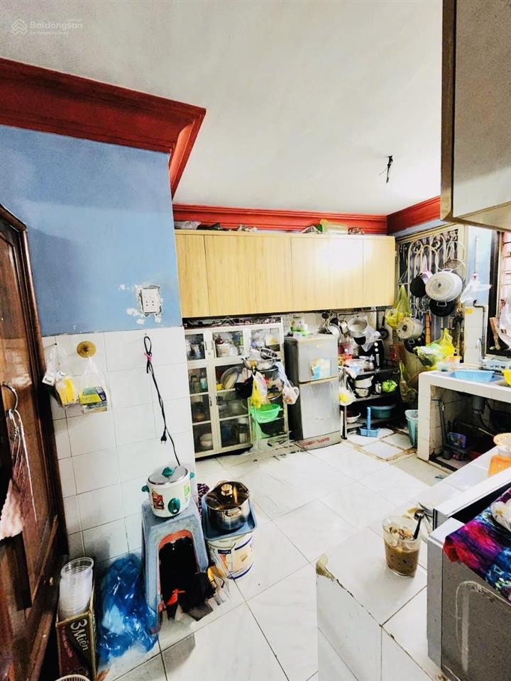 Bán nr lê văn sỹ, 13 tỷ, 50m2, 9pn, 5wc, quận 3, hcm, giá cực chất