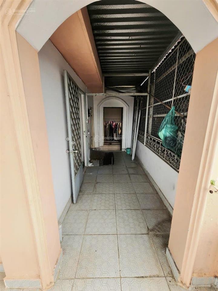 Bán nr lê văn sỹ, 13 tỷ, 50m2, 9pn, 5wc, quận 3, hcm, giá cực chất