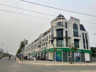 Chính chủ bán căn shophouse trục đường chính vào vinhomes, diện tích 110m2 đã có sổ hồng