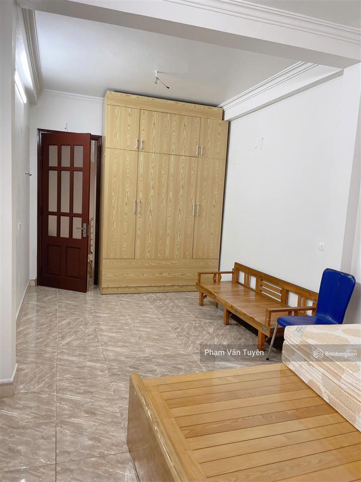 Bán nhà 30m2 x 5 tầng dân xây ,đầy đủ nội thất ,về ở luôn, gần kdt mới lumi hà nội ,giá 5.65 tỷ.