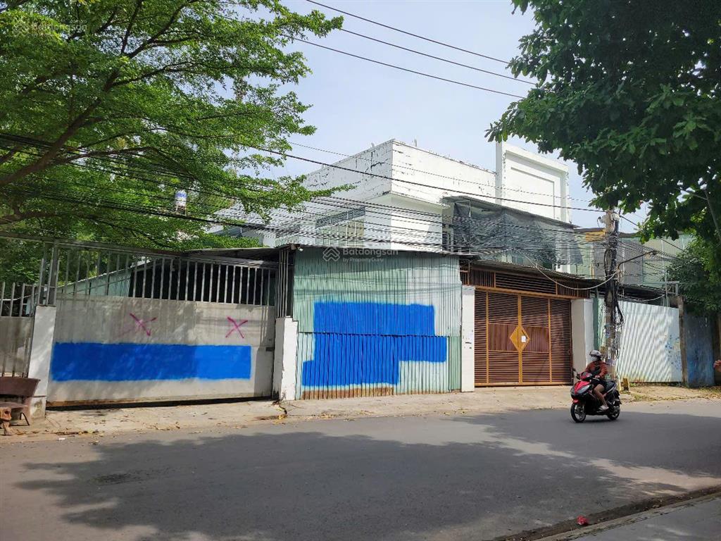 Cho thuê nhà mặt phố đông tác, 70 triệu/th, 955 m2, hàng hiếm tại dĩ an, bình dương