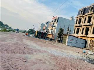 Bán đất làng cả mặt đường ql38 thuận thành bn  view trung tâm văn hóa luy lâu