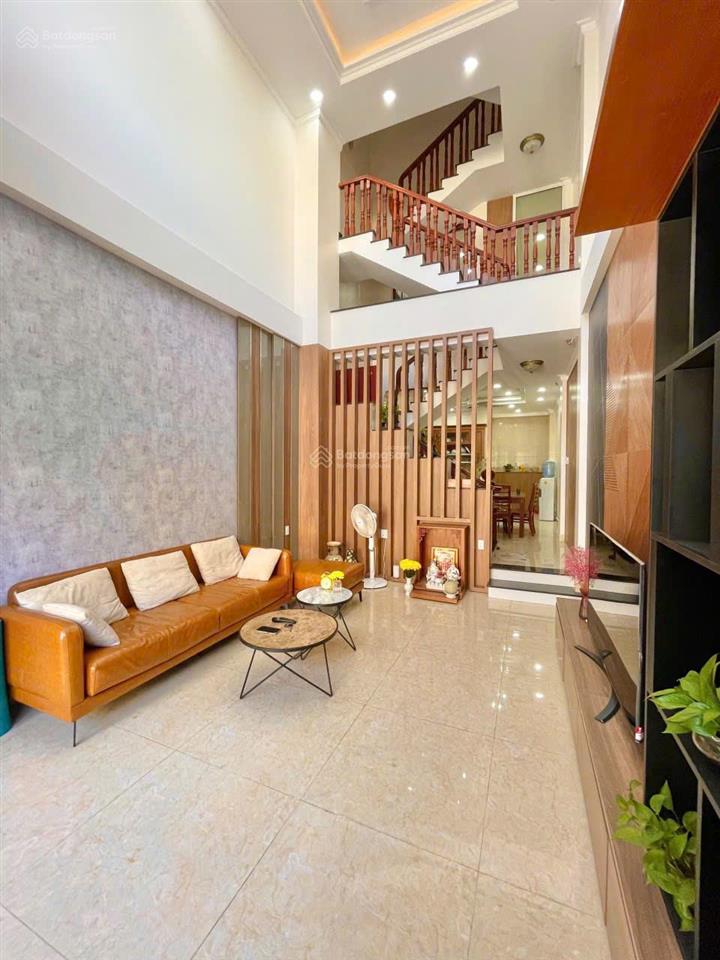 Bán nhà mặt tiền kinh doanh 3 lầu sau lưng gigamall phạm văn đồng