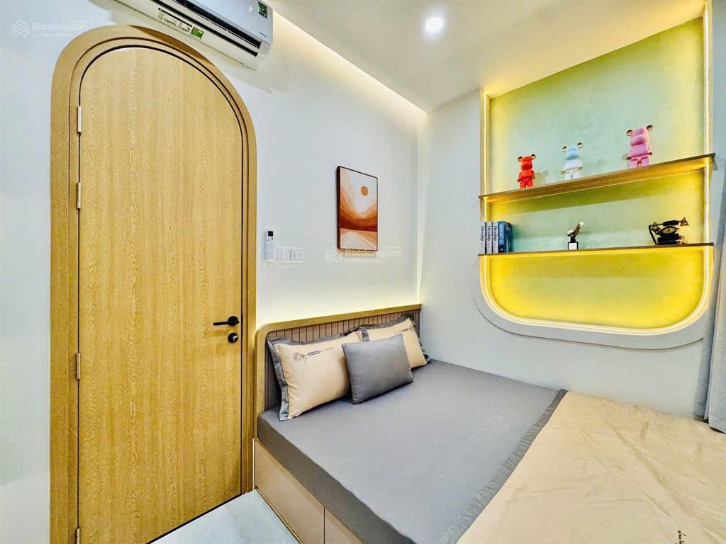 Bán nhà mới 100%  xvnt gần hàng xanh  khu d2  làng đại học  chỉ 3.68 tỷ